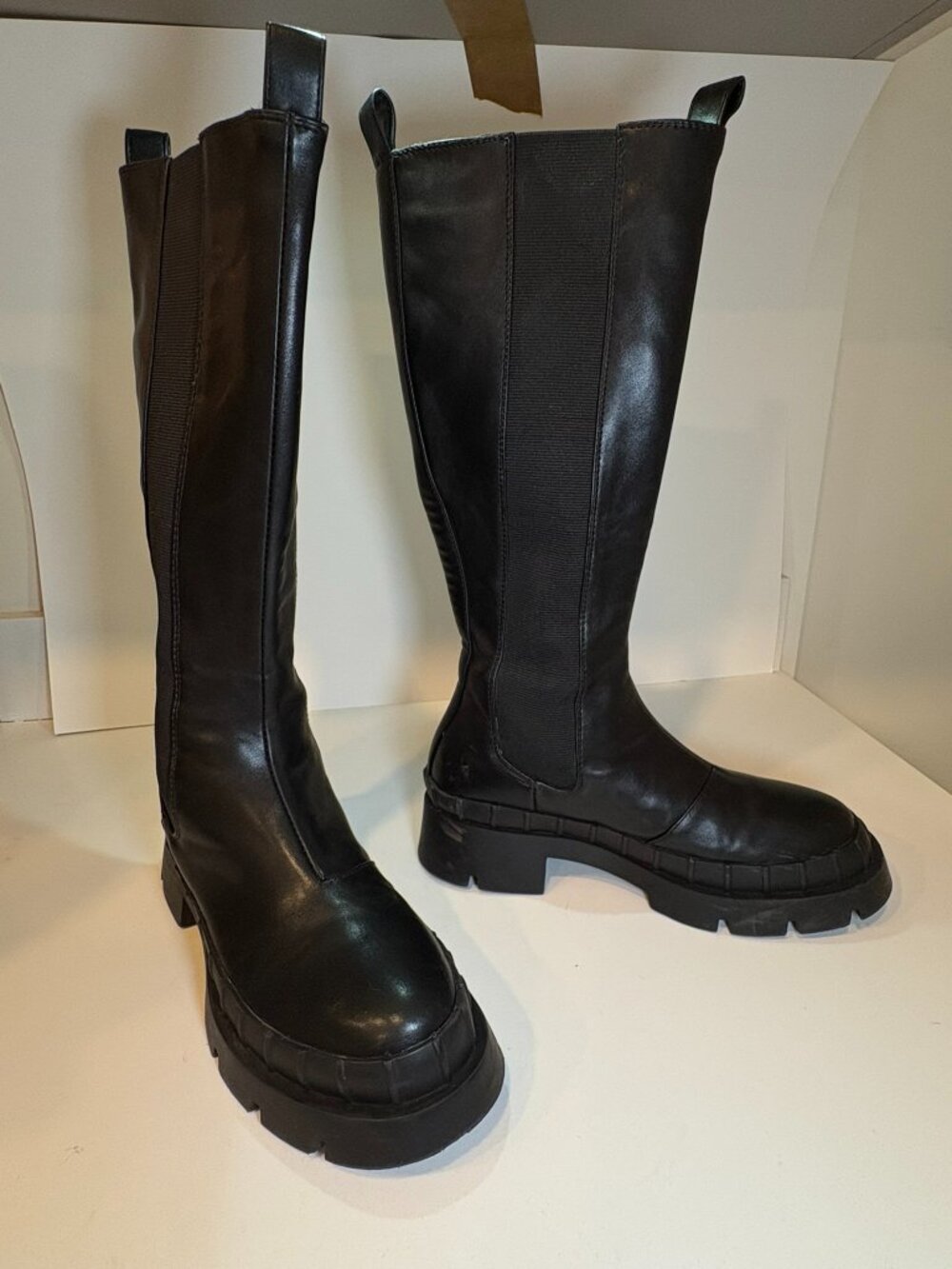KURU Black Knee High Chunky Lug Sole Stretch Boots Women's Size 8 Edgy Platform - Picture 4 of 14